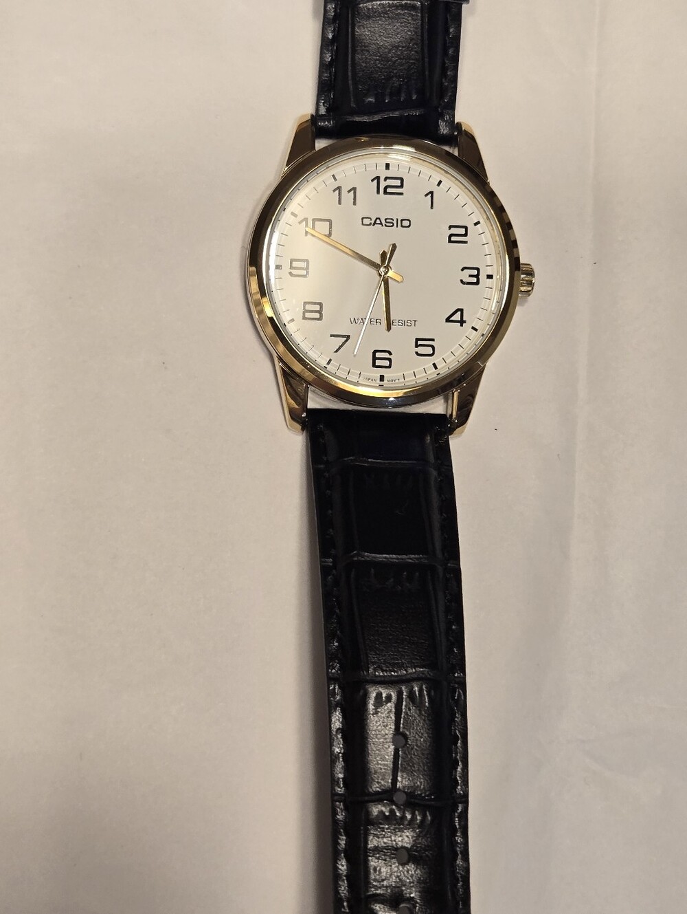 Casio Men's Black Leather Quartz Watch - Picture 4 of 11